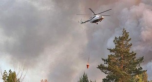 Тушение пожара в Аксайском районе. 5 июля 2024 г. Фото: пресс-служба МЧС России
